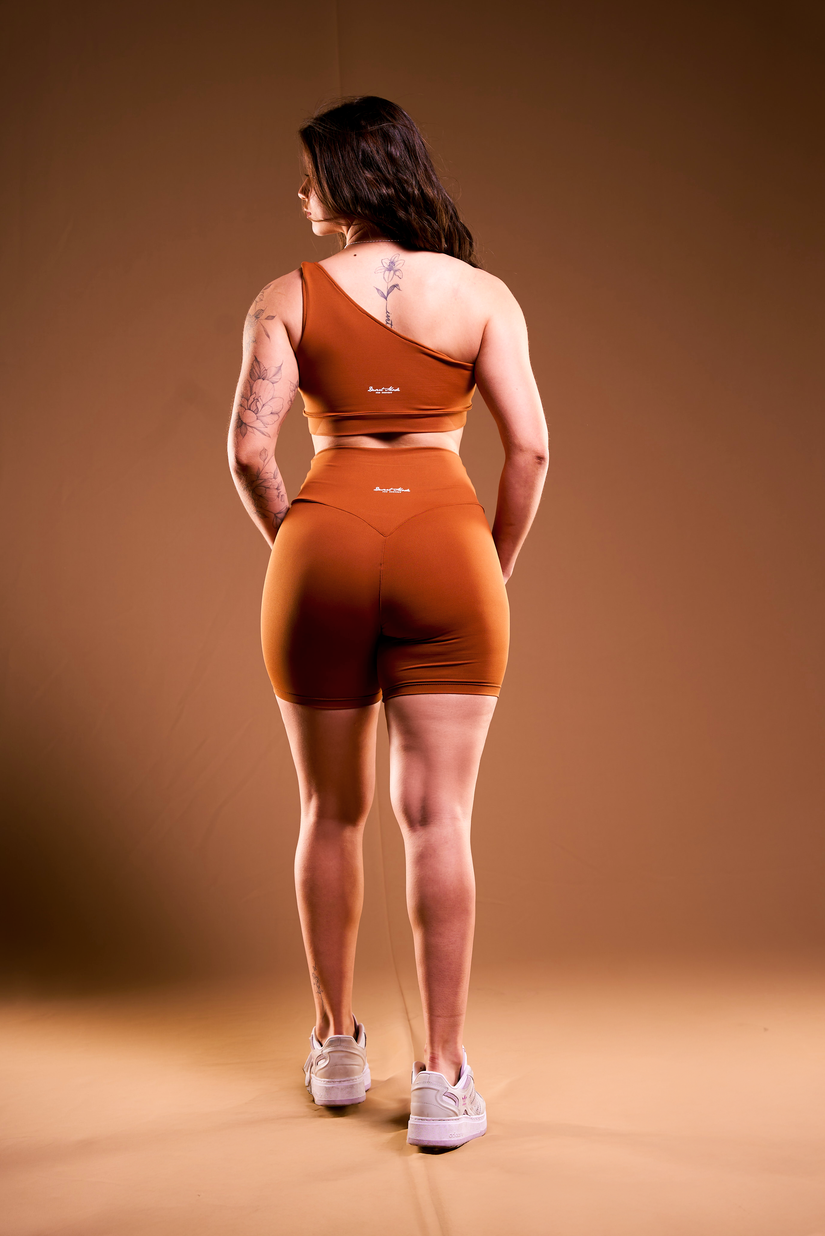 TOP UNILATERAL - DESERT MODE CARAMELO