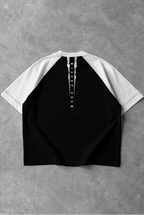 Soft - Camiseta Oversized Raglan - Wisent Crew  Preta/Branca
