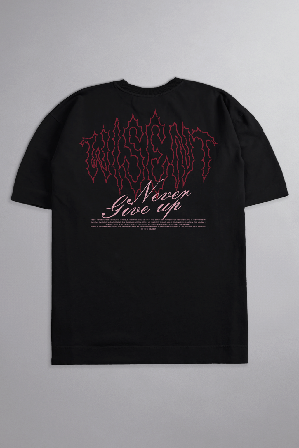SOFT - CAMISETA OVERSIZED - NEVER GIVE UP PRETA