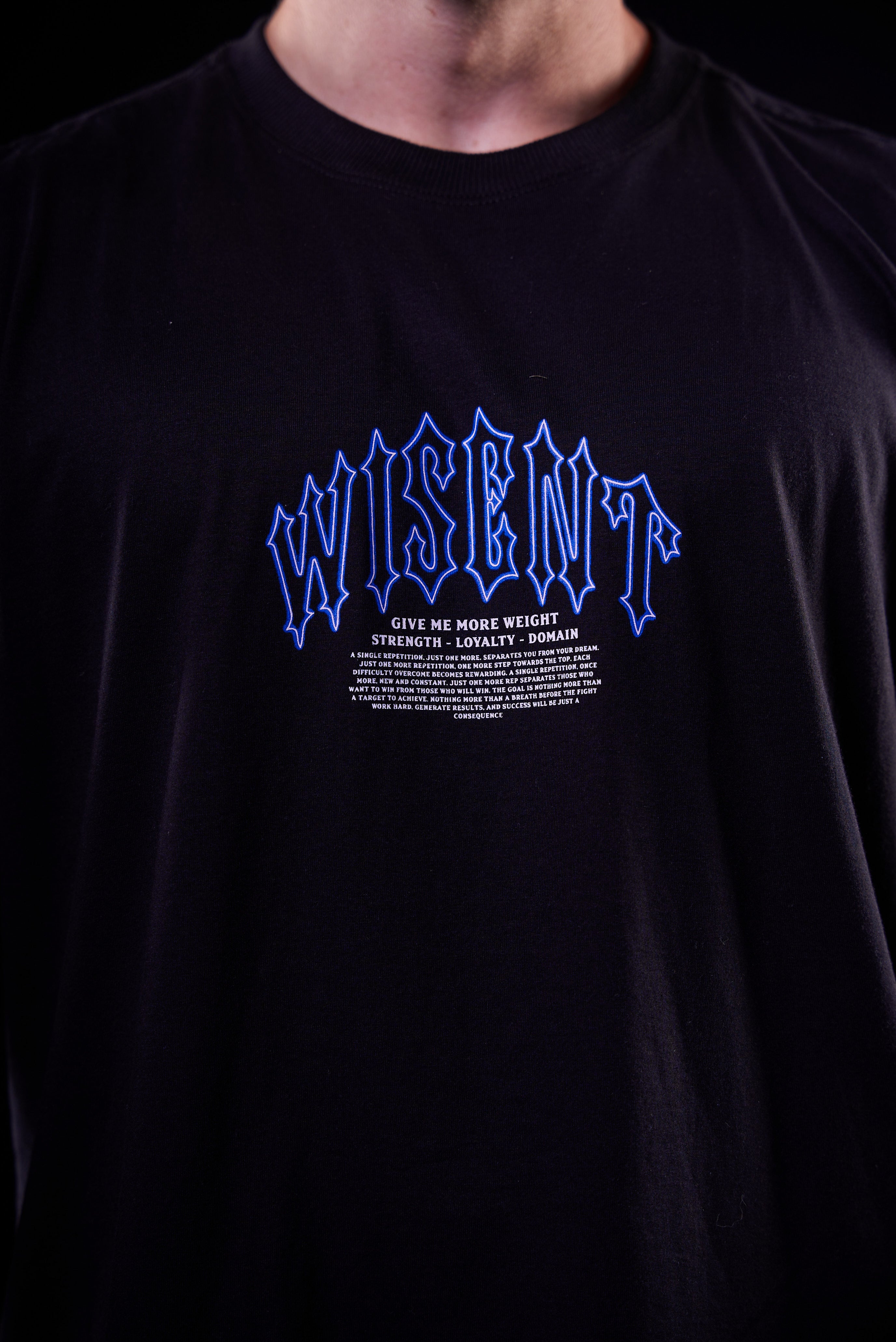 SOFT - CAMISETA OVERSIZED - GIVE ME MORE WEIGHT PLATE PRETA