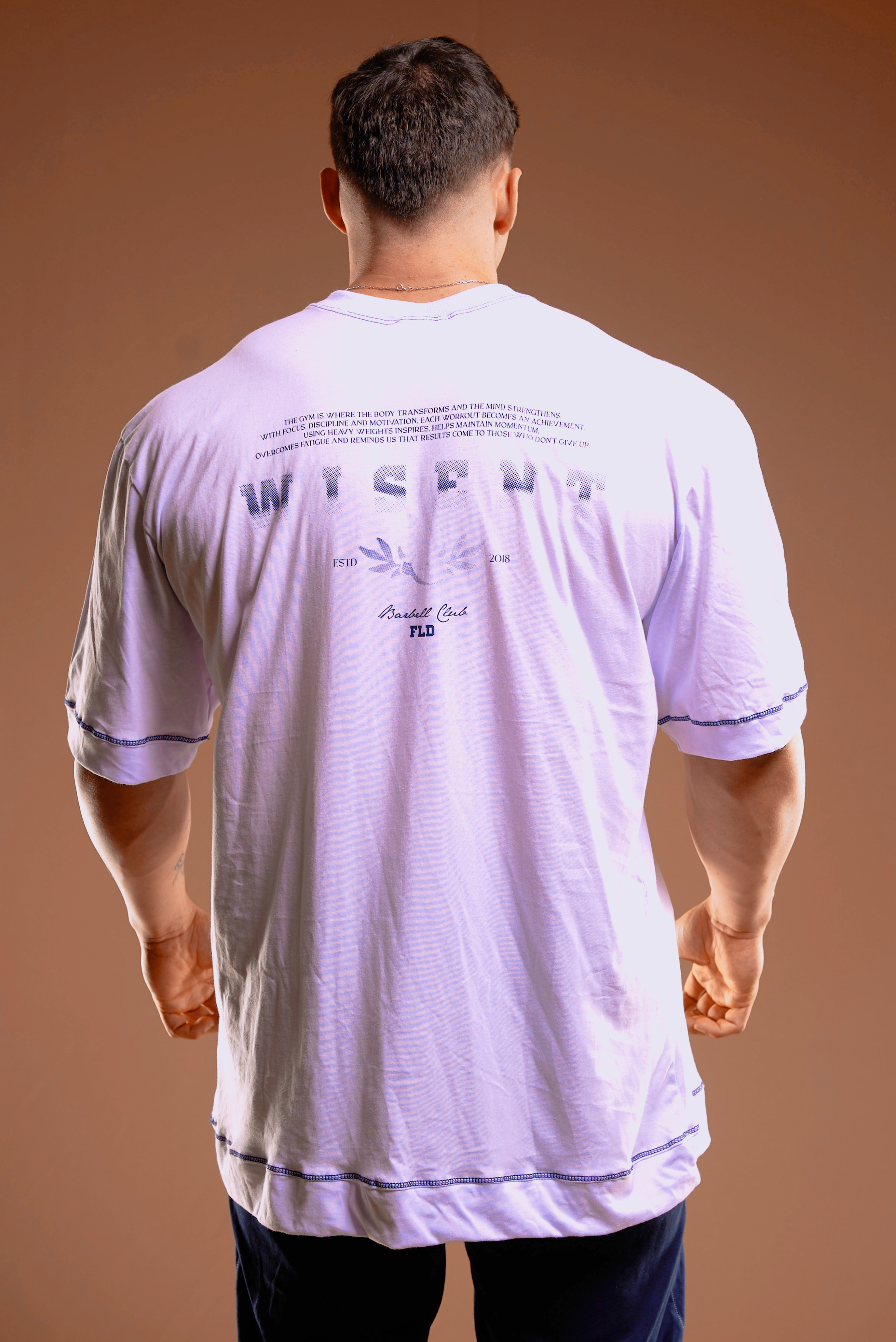 SOFT - CAMISETA OVERSIZED - BARBELL CLUB BRANCA