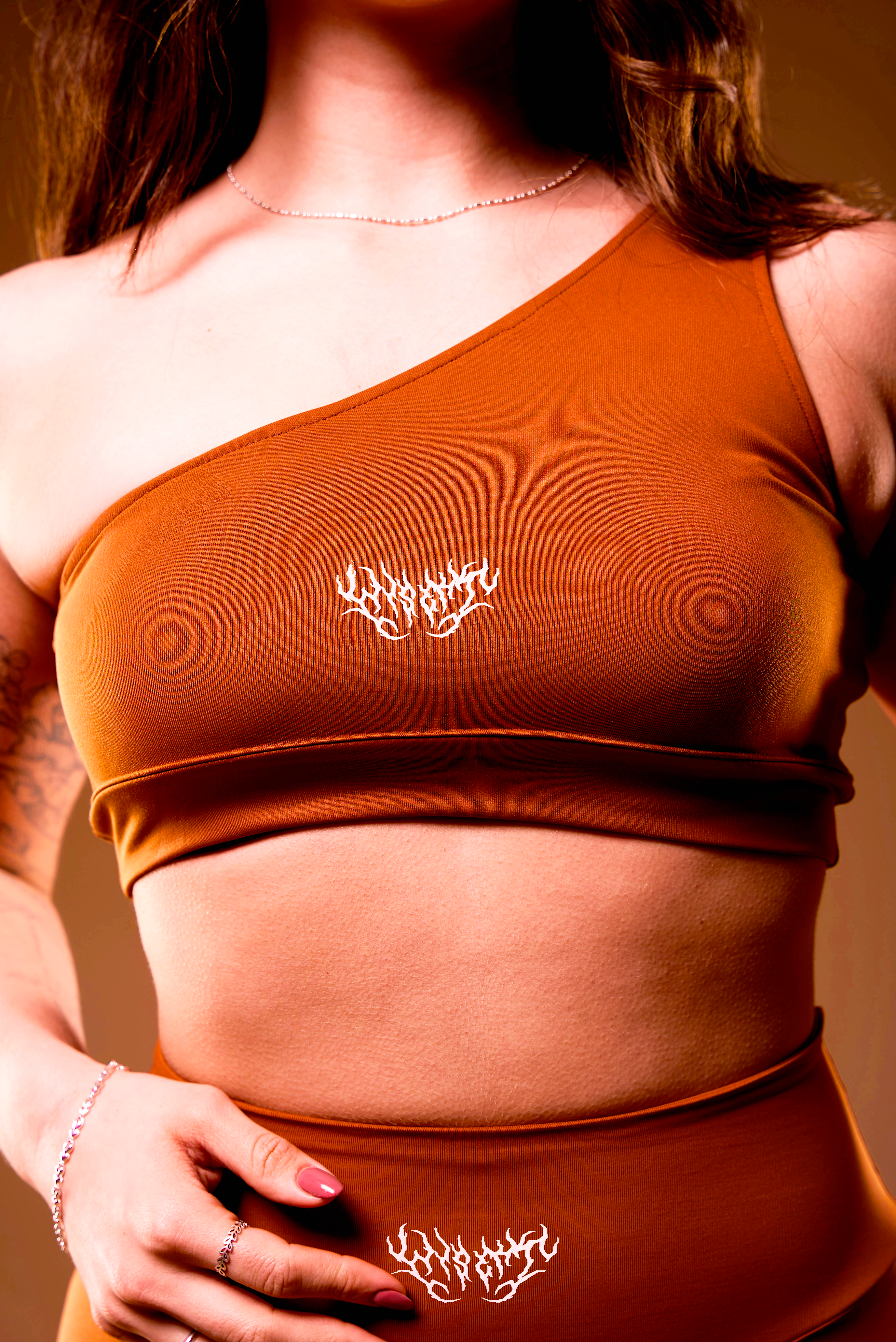 TOP UNILATERAL - DESERT MODE CARAMELO