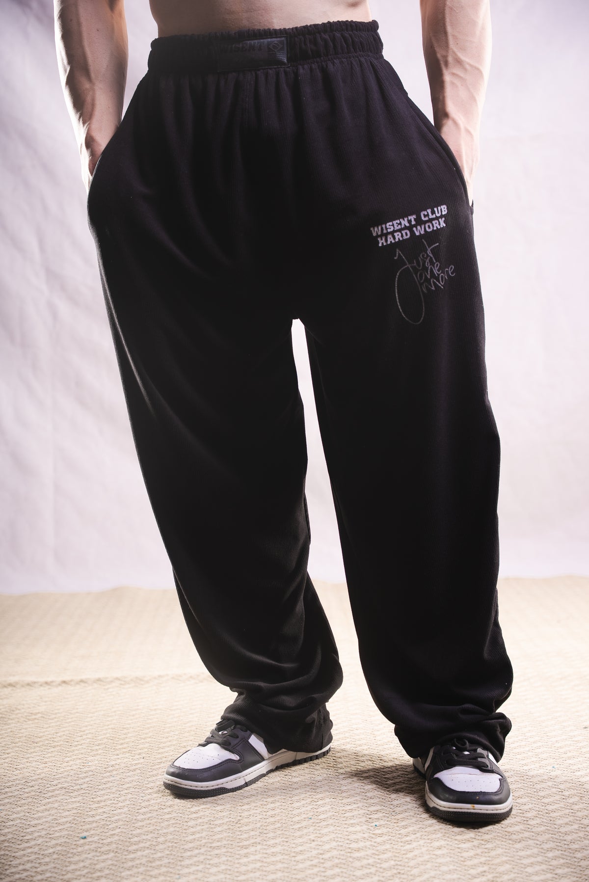 Canelada - Calça Oversized - Hard Work Just One More Preta