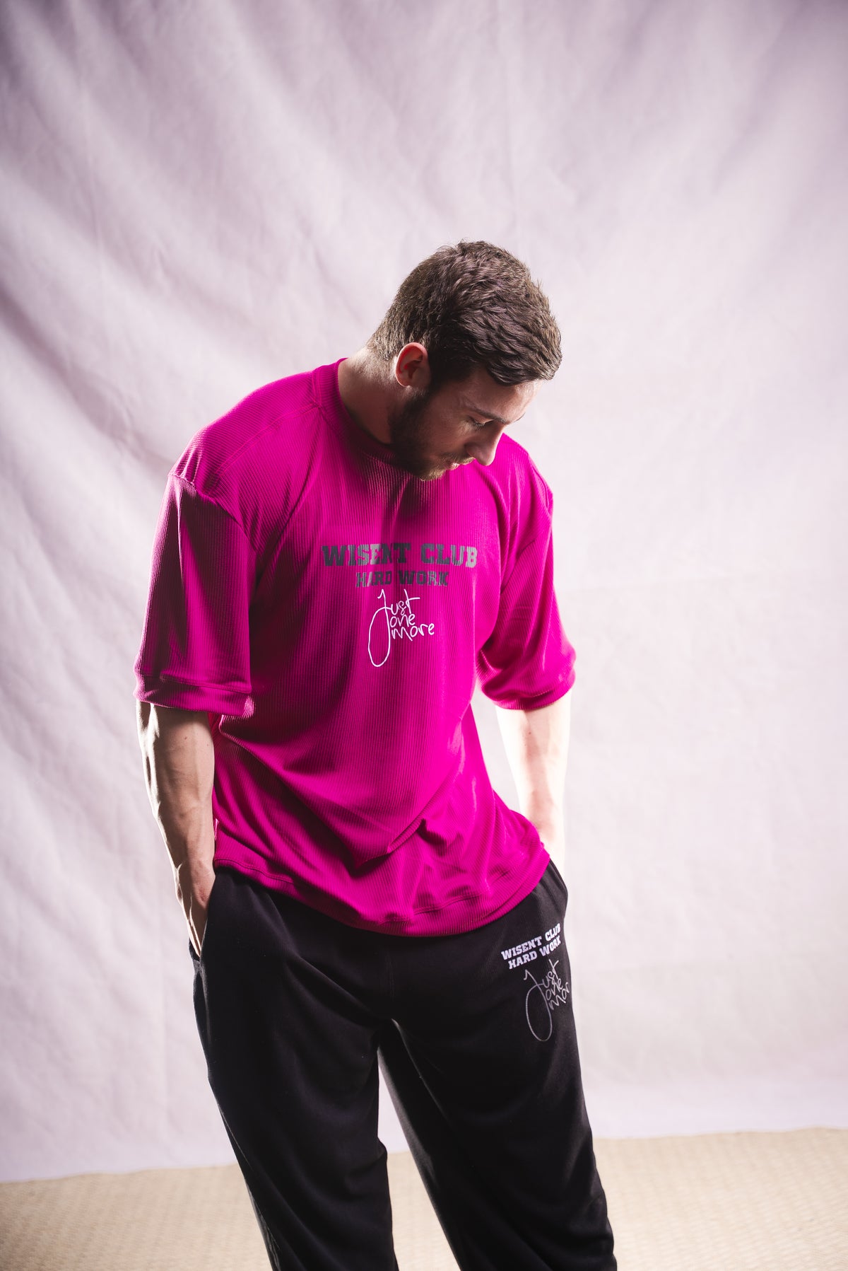 Canelada - Camiseta Oversized - Hard Work Just One More Rosa