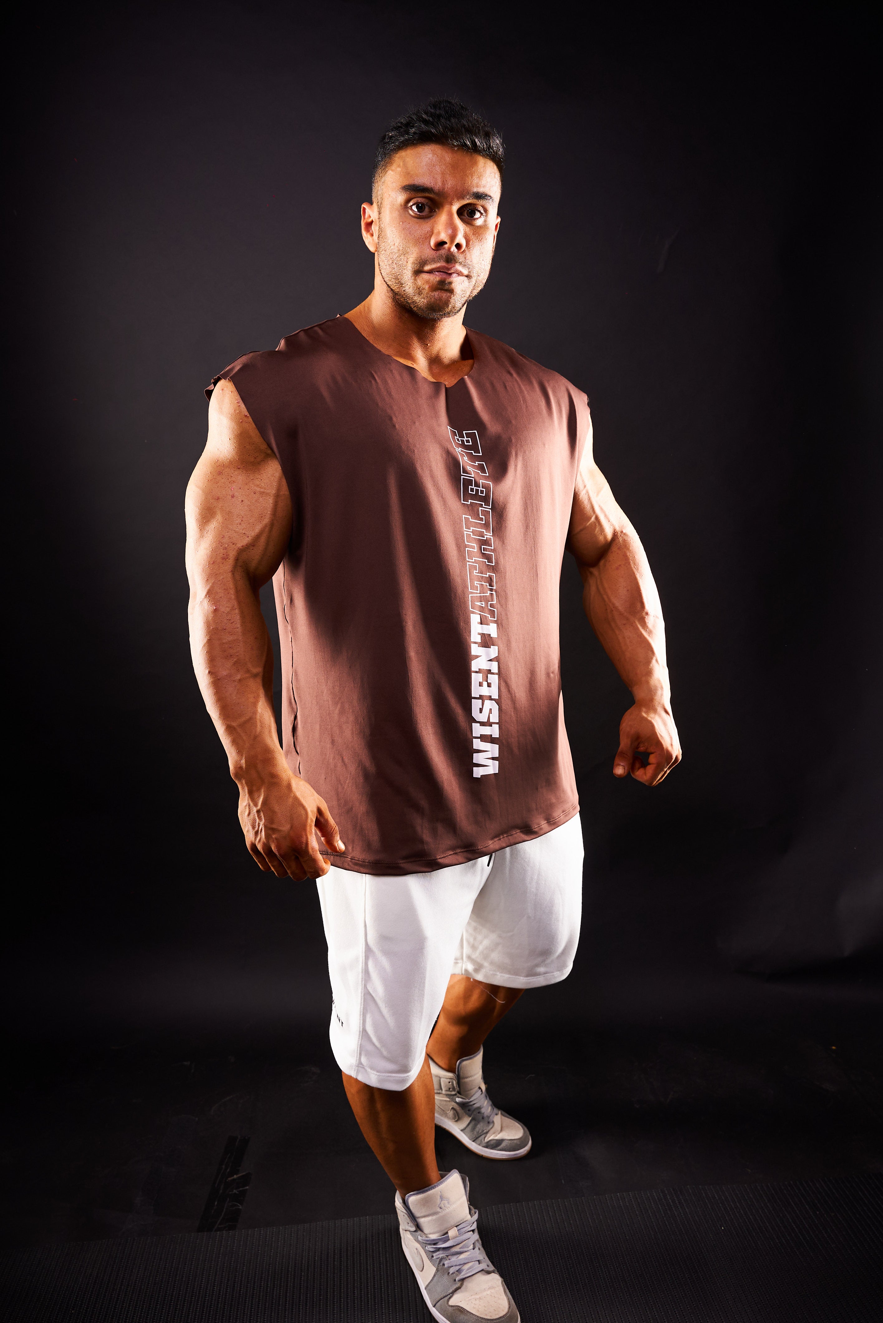 SOFT - REGATA CUT OVERSIZED - ATHLETE MARROM